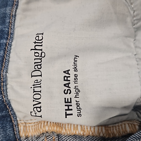 Favorite Daughter Sara suer high rise jeans - Picture 3 of 4